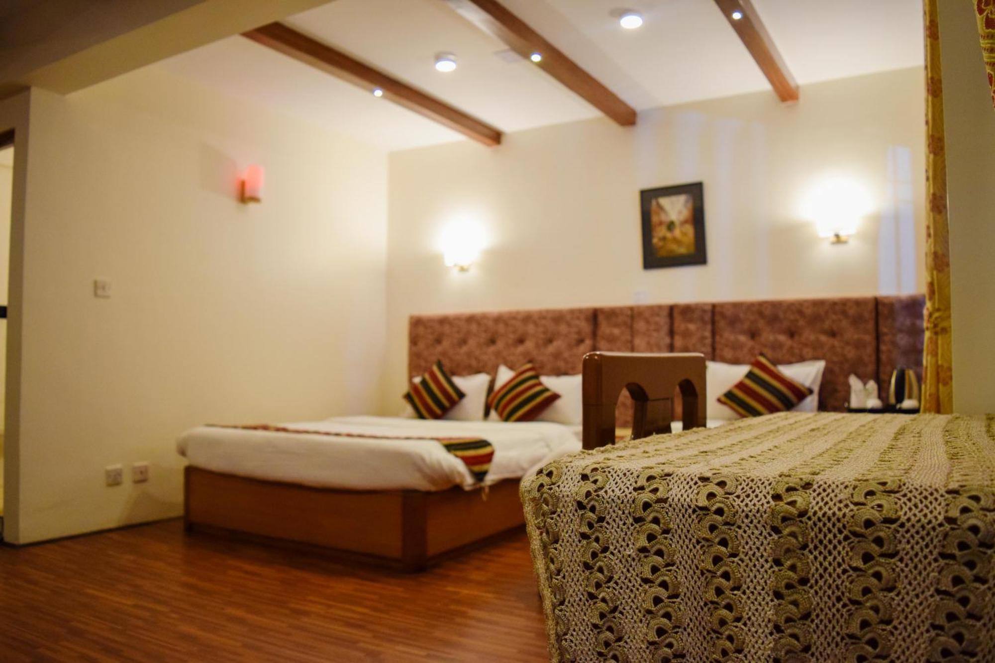 Kathmandu Prince Hotel Екстер'єр фото