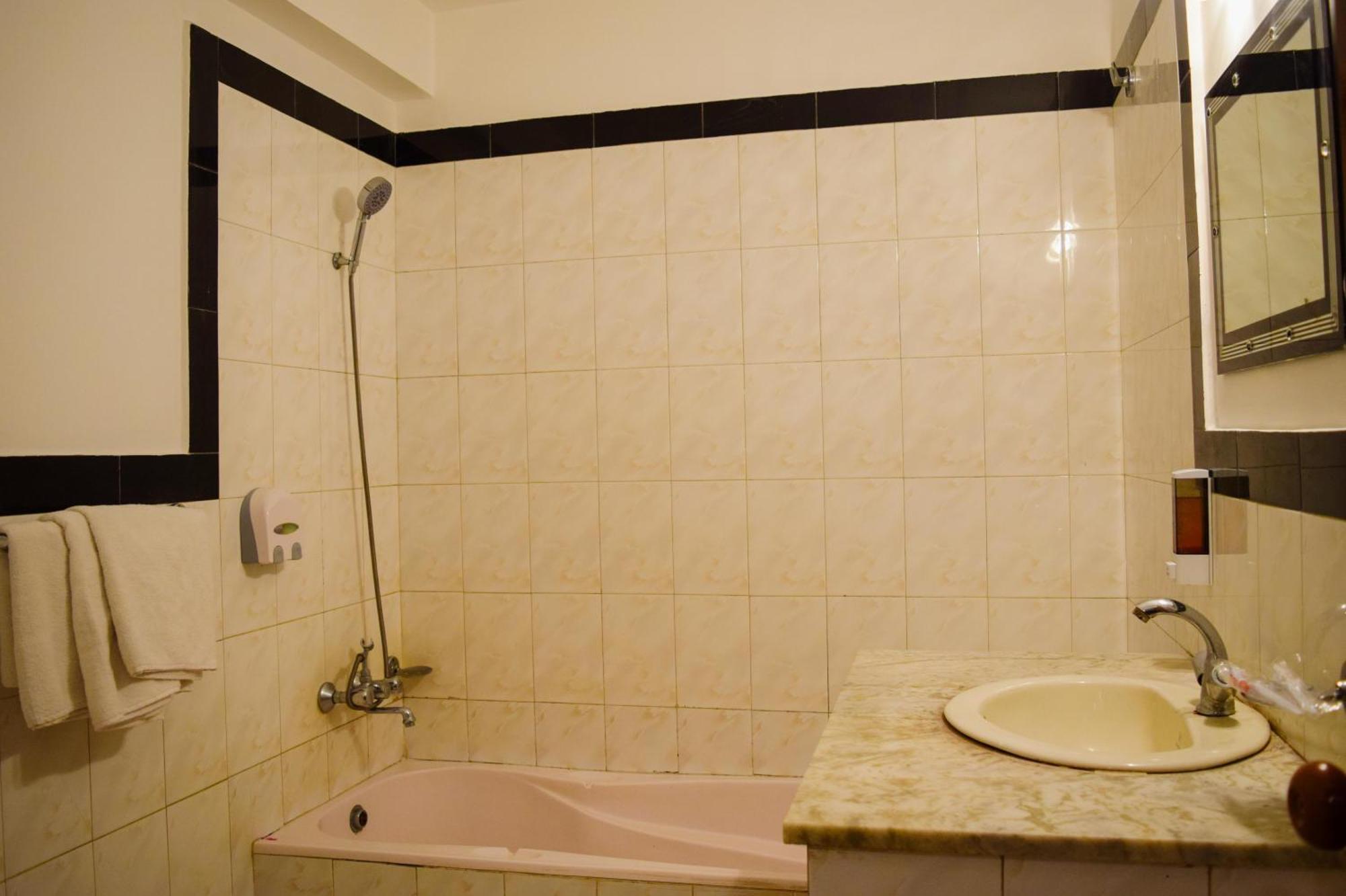 Kathmandu Prince Hotel Екстер'єр фото