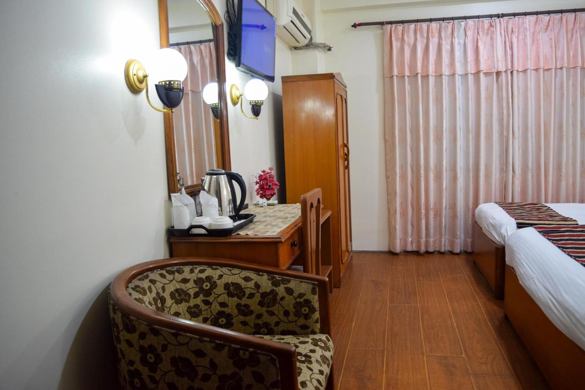Kathmandu Prince Hotel Екстер'єр фото
