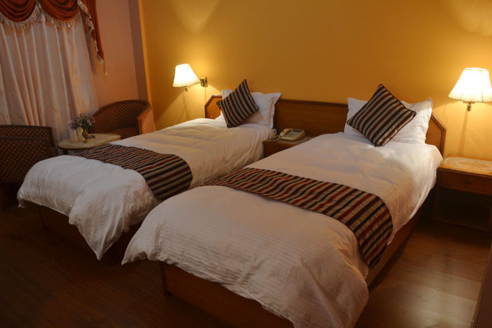 Kathmandu Prince Hotel Екстер'єр фото